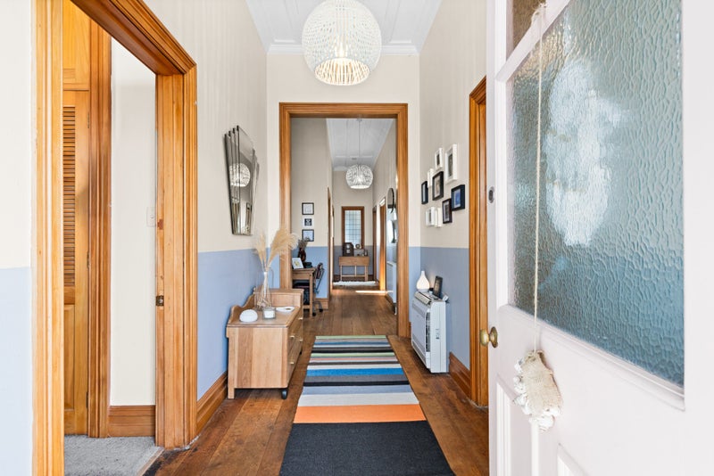 24 Nelson Crescent, Napier South, Napier - Carousel 2