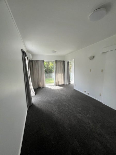 6/28 Evelyn Place, Hillcrest, Auckland - Carousel 2