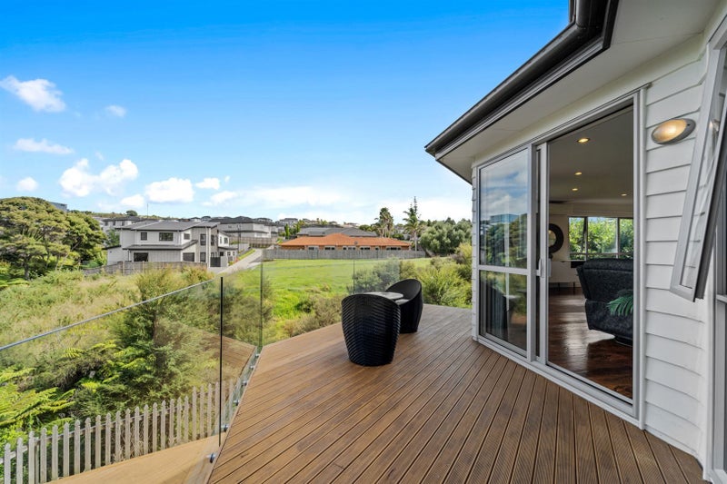 25 Ballyboe Place, Pinehill, Auckland - Carousel 1
