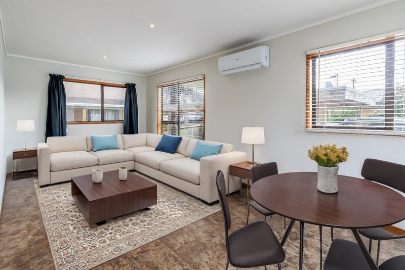 53A Brandon Road, Glen Eden, Auckland - Carousel 2