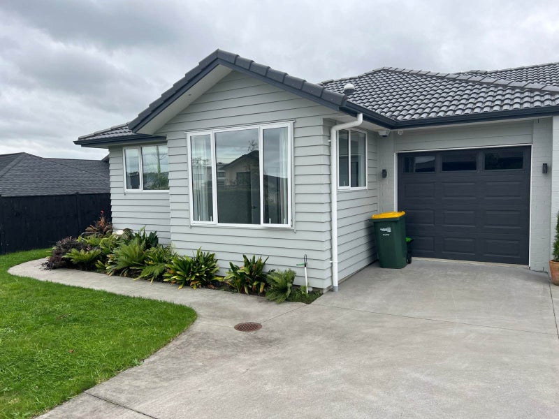 3 Raymond Grace Avenue, Huapai, Kumeu - Carousel 1
