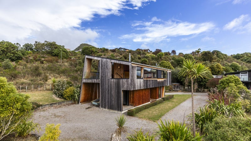 3 Poriwira Drive, Kuratau, Tūrangi - Carousel 1