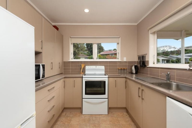 35A Balmoral Terrace, Otumoetai, Tauranga - Carousel 2
