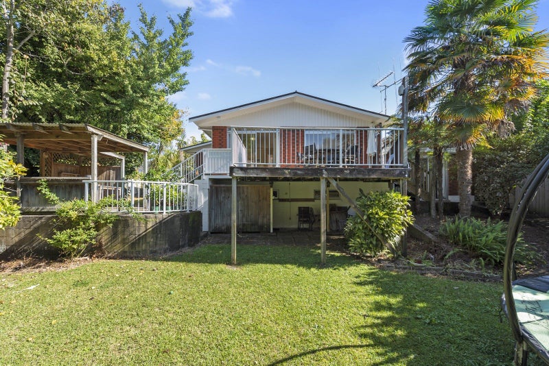 16 Chartwell Crescent, Chartwell, Hamilton - Carousel 17