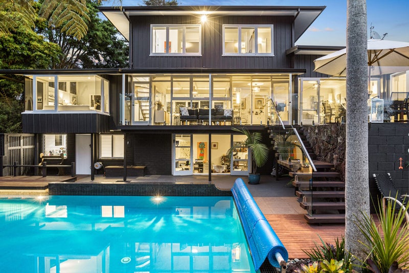 48 Rutherford Terrace, Meadowbank, Auckland - Carousel 1