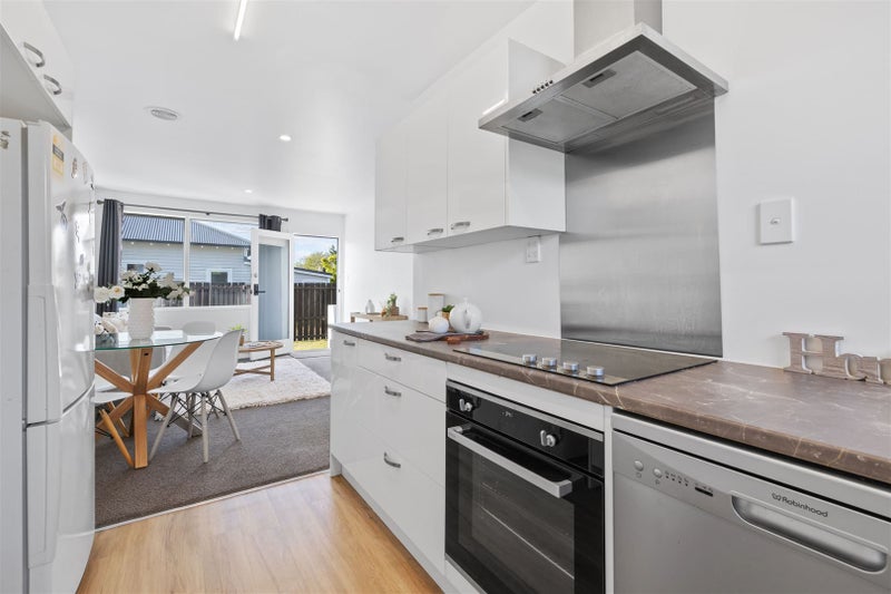 3/556 Barbadoes Street, Edgeware, Christchurch - Carousel 2