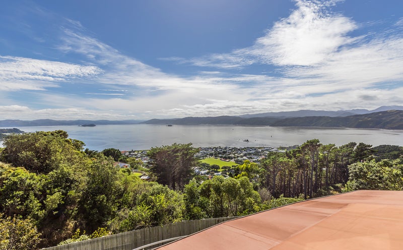 9 Signallers Grove, Strathmore Park, Wellington - Carousel 1