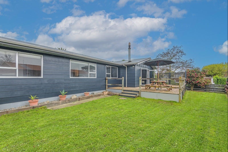 3 Cascade Crescent, Westbrook, Palmerston North - Carousel 22