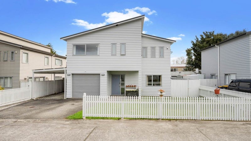 22G Manuka Road, Glenfield, Auckland - Carousel 1