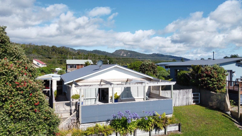 7 Hawken Street, Rapahoe, Greymouth - Carousel 2