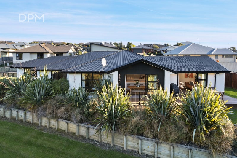 41 Grandvista Drive, Green Island, Dunedin - Carousel 1