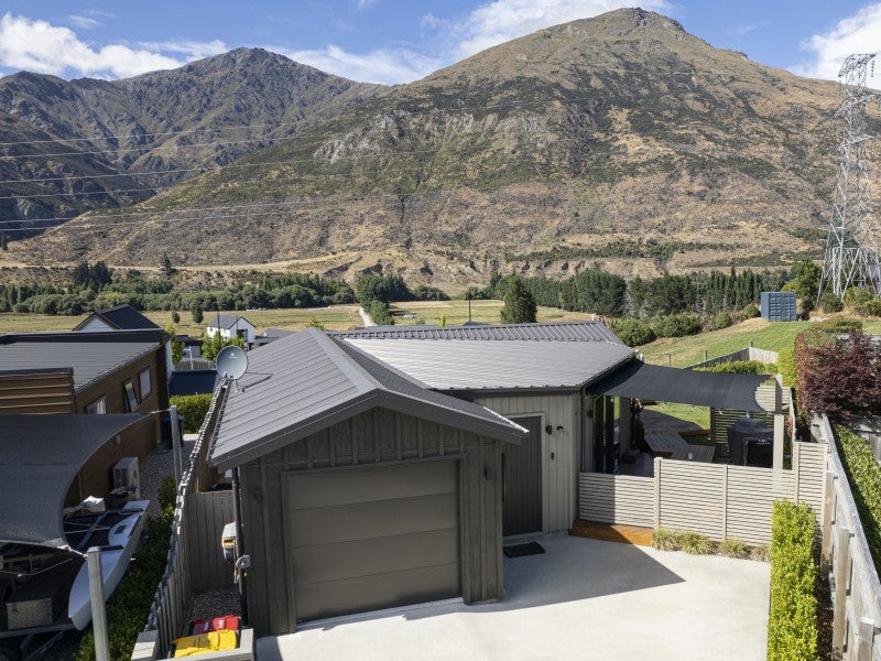 9 Clover Lane, Lake Hayes, Queenstown - Carousel 23