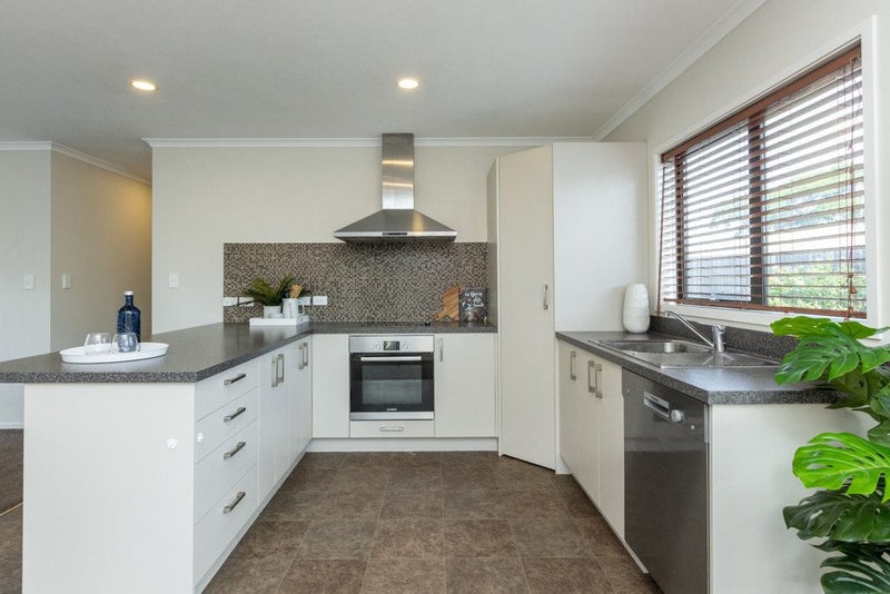 243A Taradale Road, Pirimai, Napier - Carousel 2