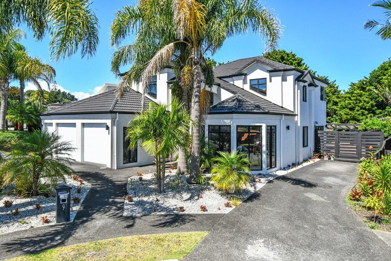 9 Elias Court, The Gardens, Auckland - Carousel 1