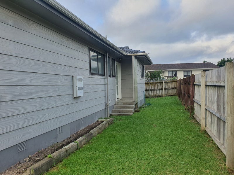 18 Armada Drive, Ranui, Auckland - Carousel 11