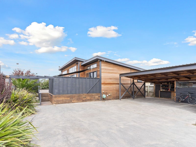 18 Pembroke Street, Avondale, Christchurch - Carousel 2