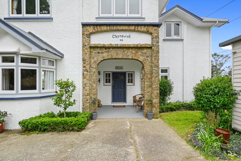 121 Helston Road, Paparangi, Wellington - Carousel 2