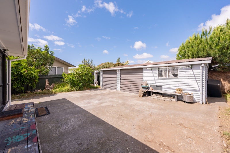 9 Skerrett Crescent, Tamatea, Napier - Carousel 9
