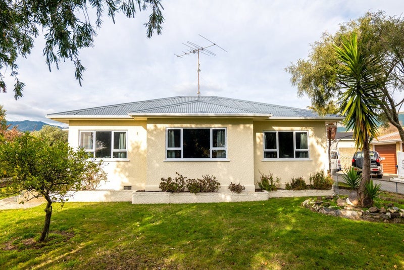 417 Main Road, Stoke, Nelson - Carousel 1