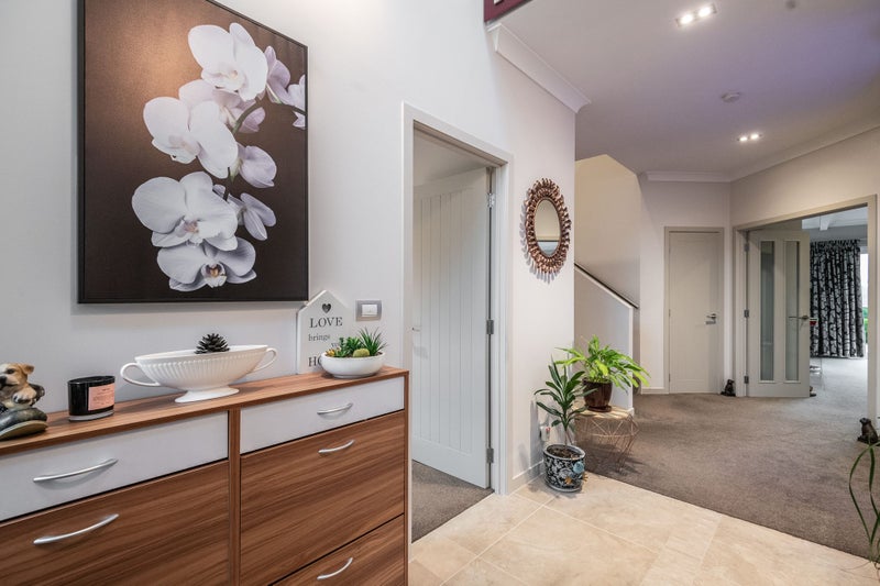 41 Mauldeth Terrace, Churton Park, Wellington - Carousel 41