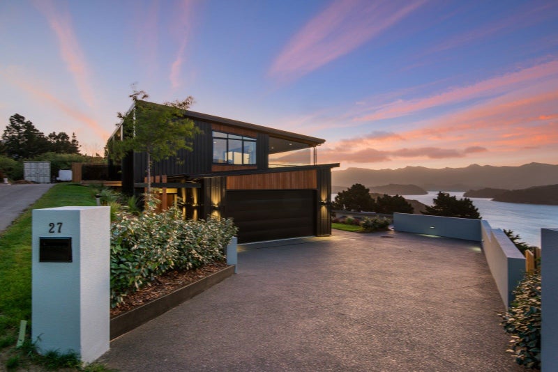 27 Euan Sarginson Place, Lyttelton - Carousel 21