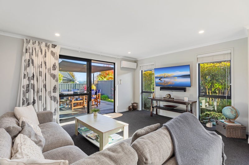 10 Turnbridge Street, Pyes Pa, Tauranga - Carousel 2