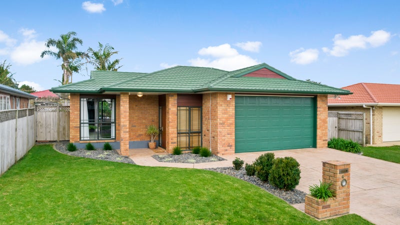 6 Millington Place, Huntington Park, Auckland - Carousel 1