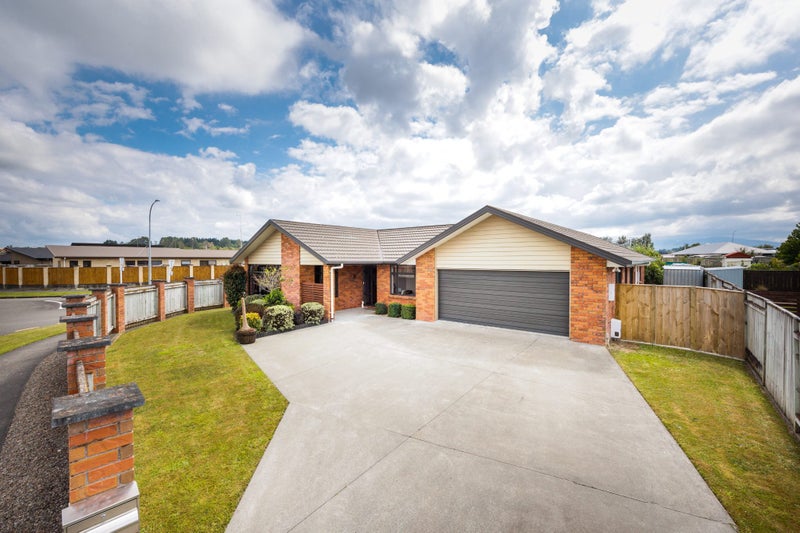 78 Geneva Terrace, Kelvin Grove, Palmerston North - Carousel 2