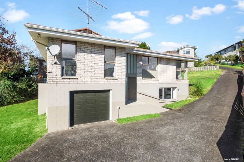 99 Eban Avenue, Hillcrest, Auckland - Carousel 2