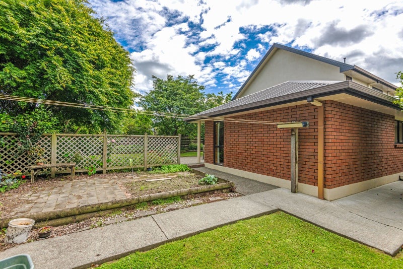 11 Balcairn Place, Terrace End, Palmerston North - Carousel 25
