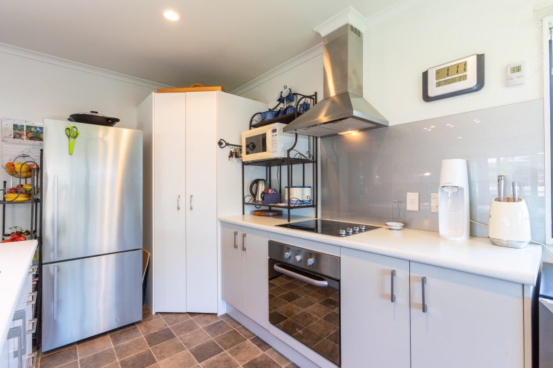 21 Guy Street, Dannevirke - Carousel 2