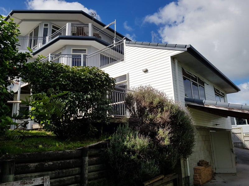 40 Philomel Crest, Welcome Bay, Tauranga - Carousel 1