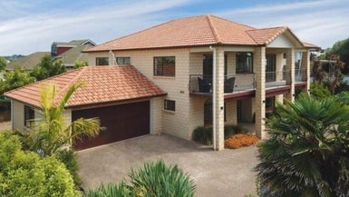 10 Clansman Terrace, Gulf Harbour, Whangaparaoa - Carousel 1