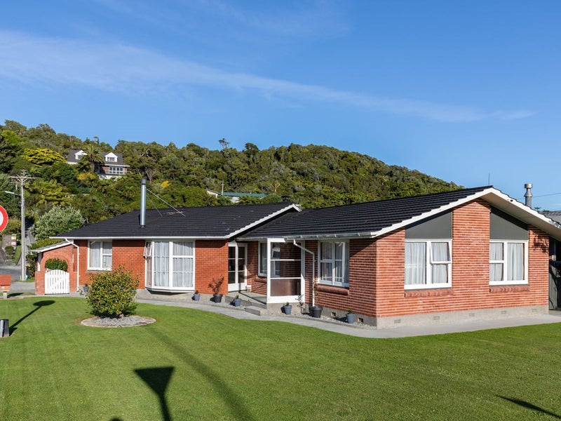 159 Main South Road, Karoro, Greymouth - Carousel 1