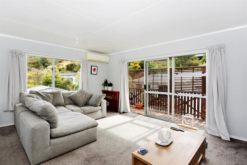 8 Chamboard Place, Washington Valley, Nelson - Carousel 2