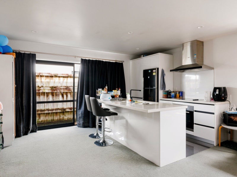 9/34 Blackburn Street, Frankton, Hamilton - Carousel 2