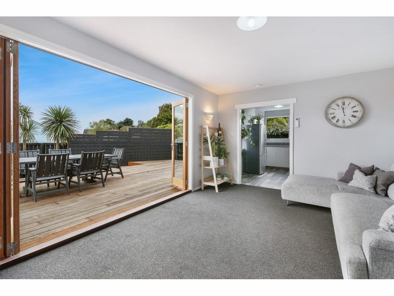1/6 Jade Place, Parklands, Christchurch - Carousel 2