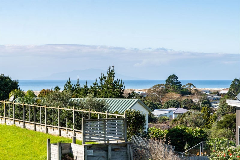 25 Driftwood Place, Mangawhai Heads, Mangawhai - Carousel 1