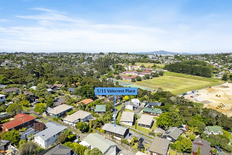 1/11 Valecrest Place, Bayview, Auckland - Carousel 14