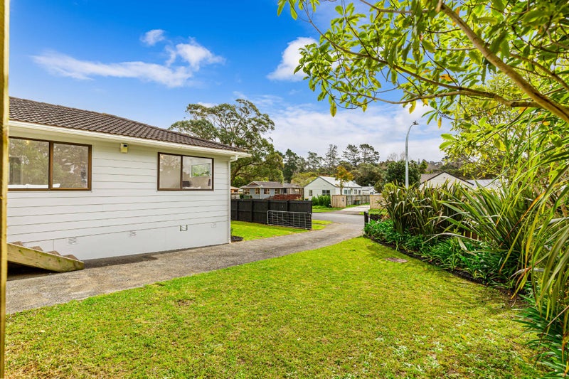 59 Urlich Drive, Ranui, Auckland - Carousel 14