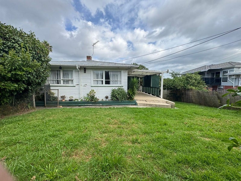 27 Halver Road, Hillpark, Auckland - Carousel 2