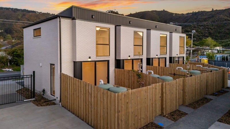 9/1 Rimu Street, Naenae, Lower Hutt - Carousel 1