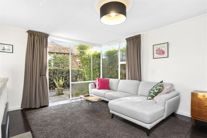 2/49 Ranfurly Street, St Albans, Christchurch - Carousel 2