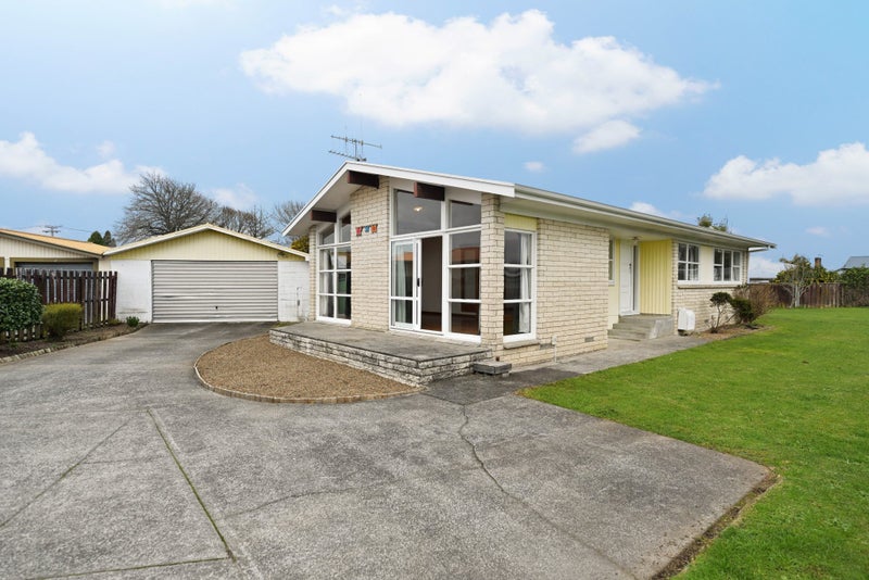 81 Snell Drive, Chartwell, Hamilton - Carousel 1