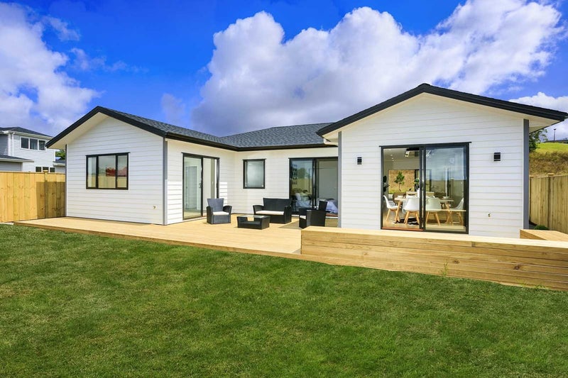 18 Surf View Crescent, Red Beach, Red Beach - Carousel 20