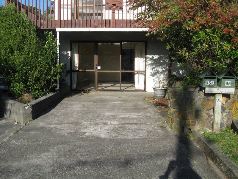 95 Heke Street, Ngaio, Wellington - Carousel 1