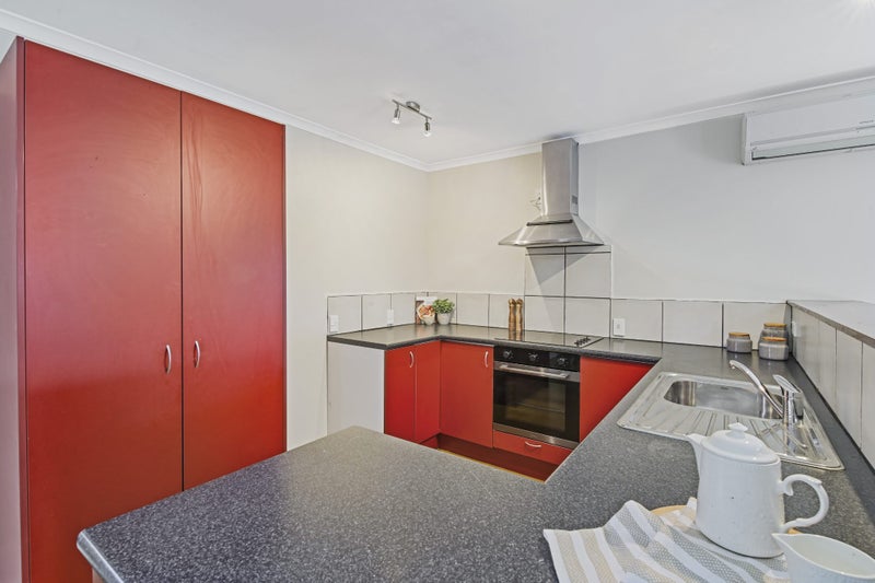 19A Tennyson Street, Sydenham, Christchurch - Carousel 25