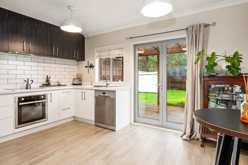 15 Corlett Street, Utuhina, Rotorua - Carousel 1