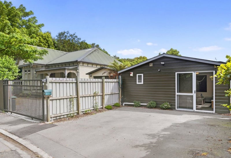 3 Bronte Place, Waltham, Christchurch - Carousel 2