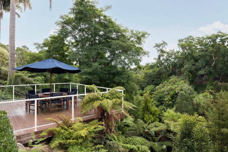 8 Te Puroa Place, Huntington, Hamilton - Carousel 2